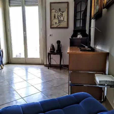 Nikhouse Alloggio in famiglia Roma